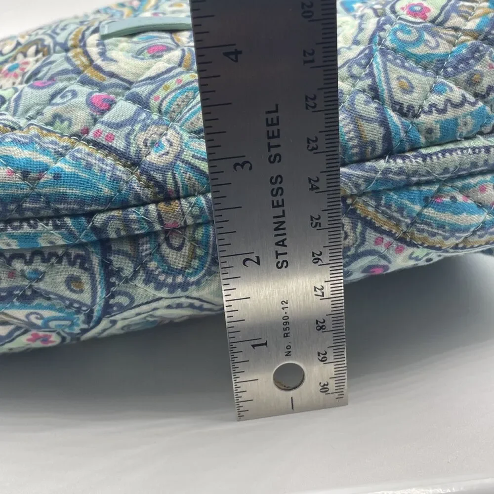 Vera Bradley Makeup Bag With Front Zipper Daisy Dot Blue Paisley 8” Excellent